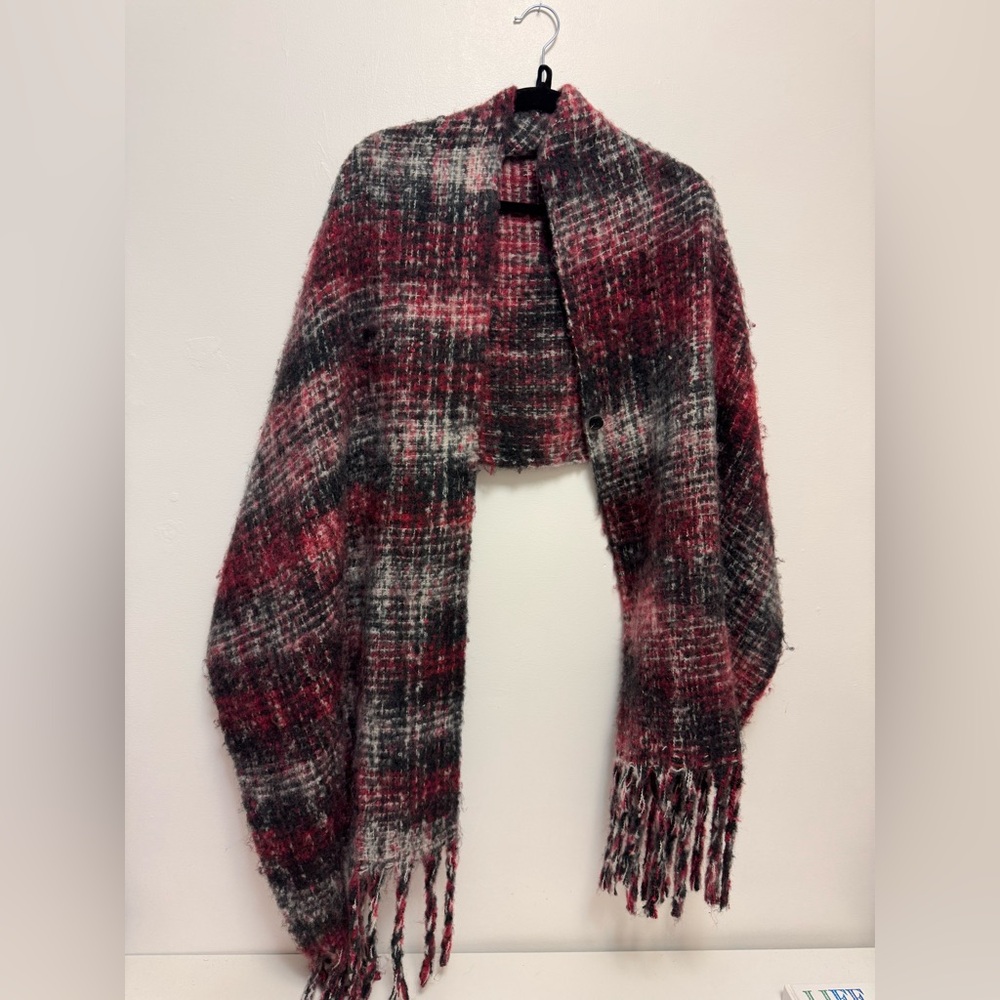 Elegant Plaid Fringe Scarf - Red and Black LIKE NEW